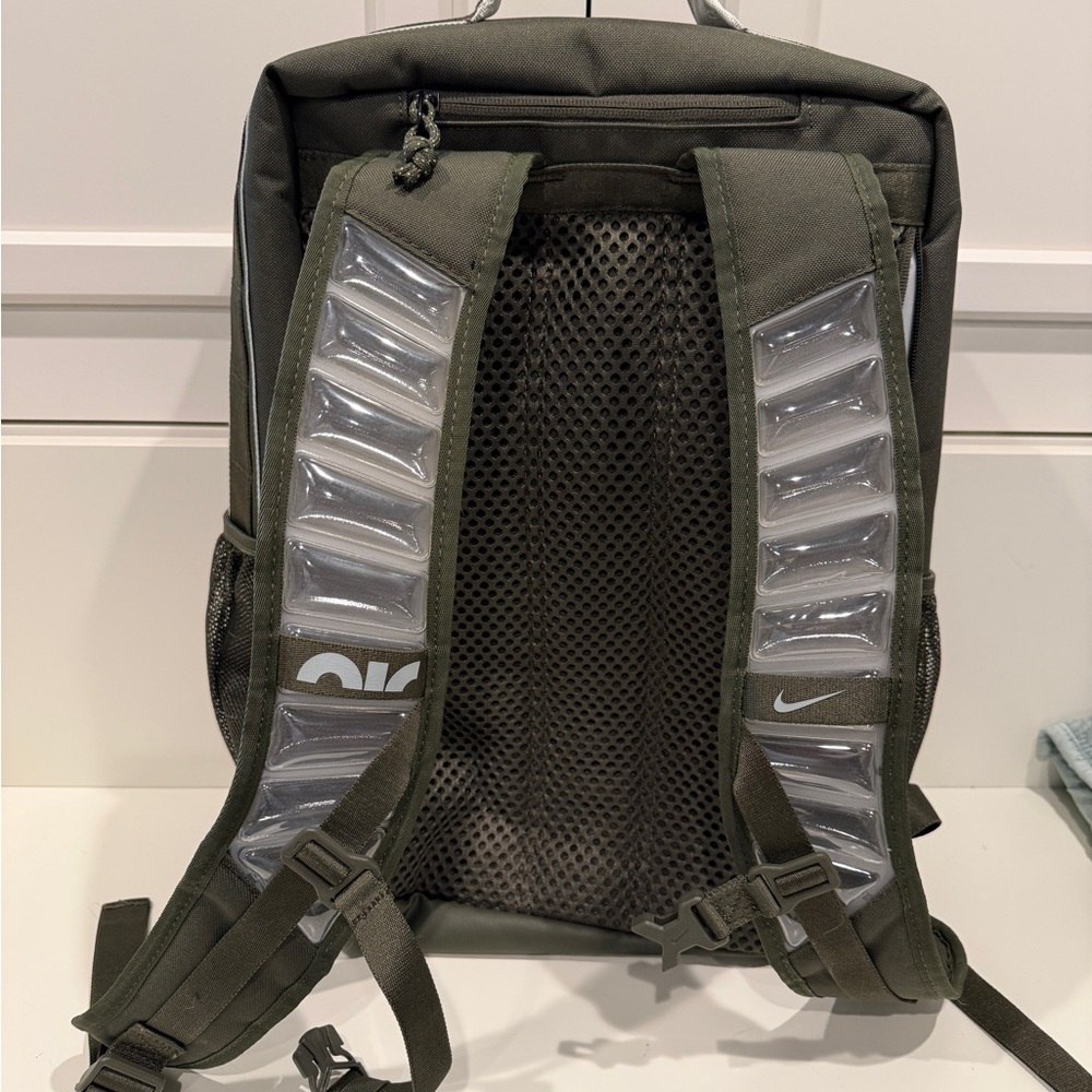 Nike Olive Backpack for Men - Picture 6 of 10